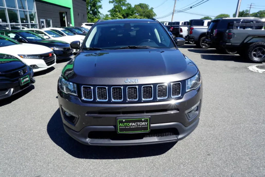 2018 Jeep Compass Latitude photo 1