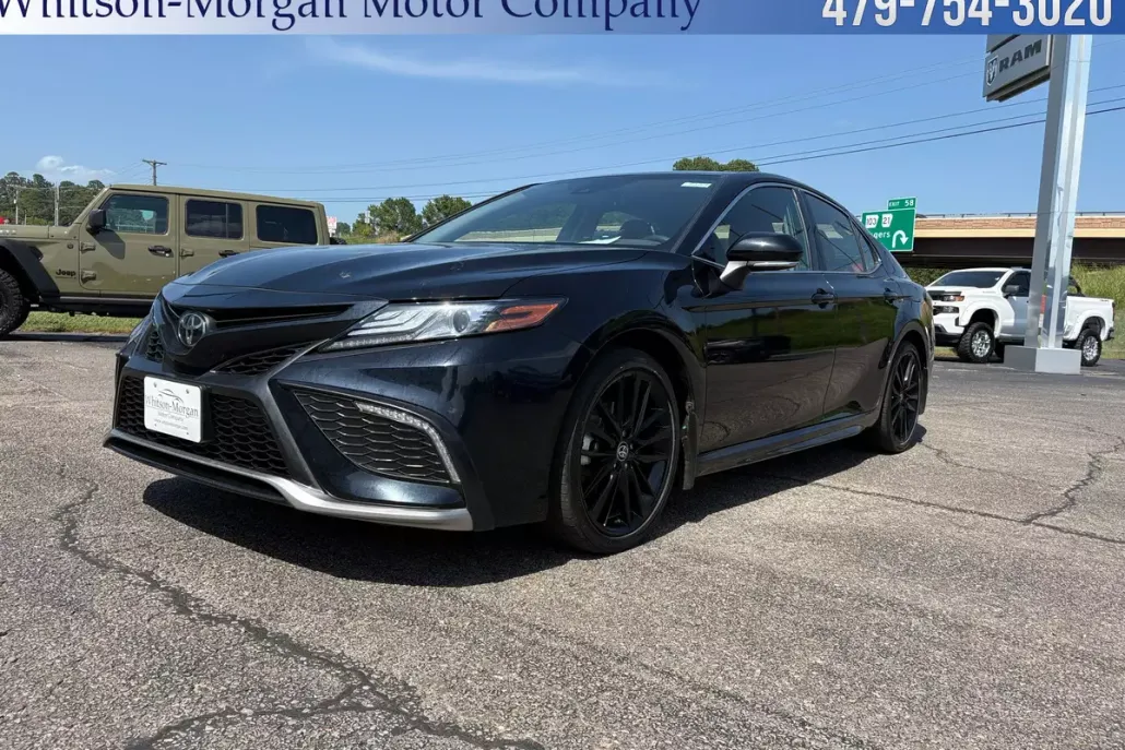 2022 Toyota Camry XSE photo 1