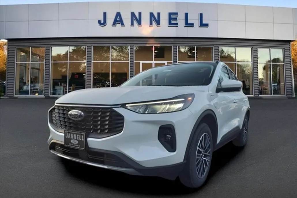 2025 Ford Escape Plug-In Hybrid photo 1