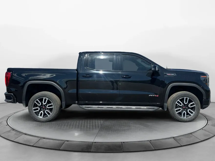 2024 Gmc Sierra 1500 AT4 photo 1