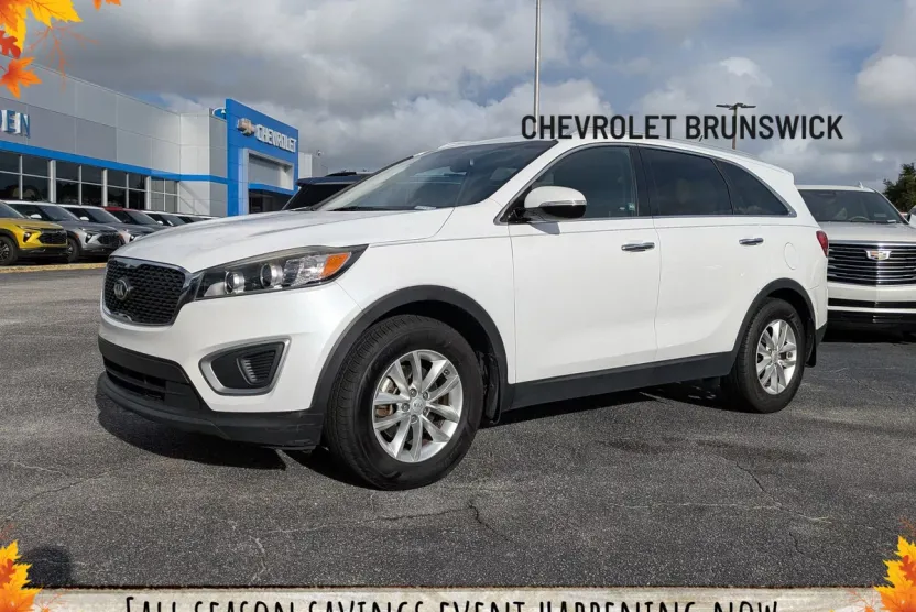 2017 Kia Sorento LX photo 1