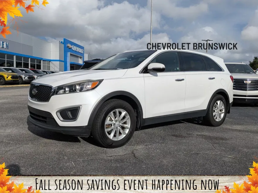 2017 Kia Sorento LX photo 1
