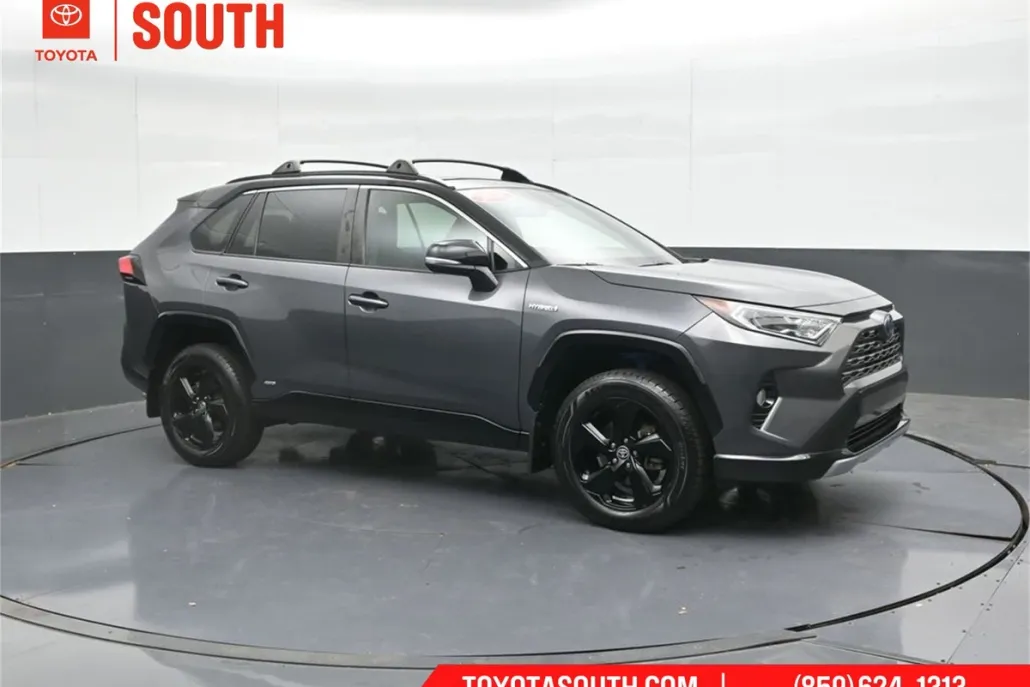 2021 Toyota RAV4 Hybrid XSE photo 1