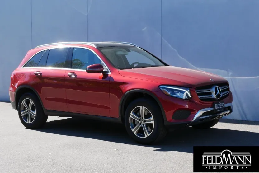 2018 Mercedes Benz GLC 300 4MATIC photo 1