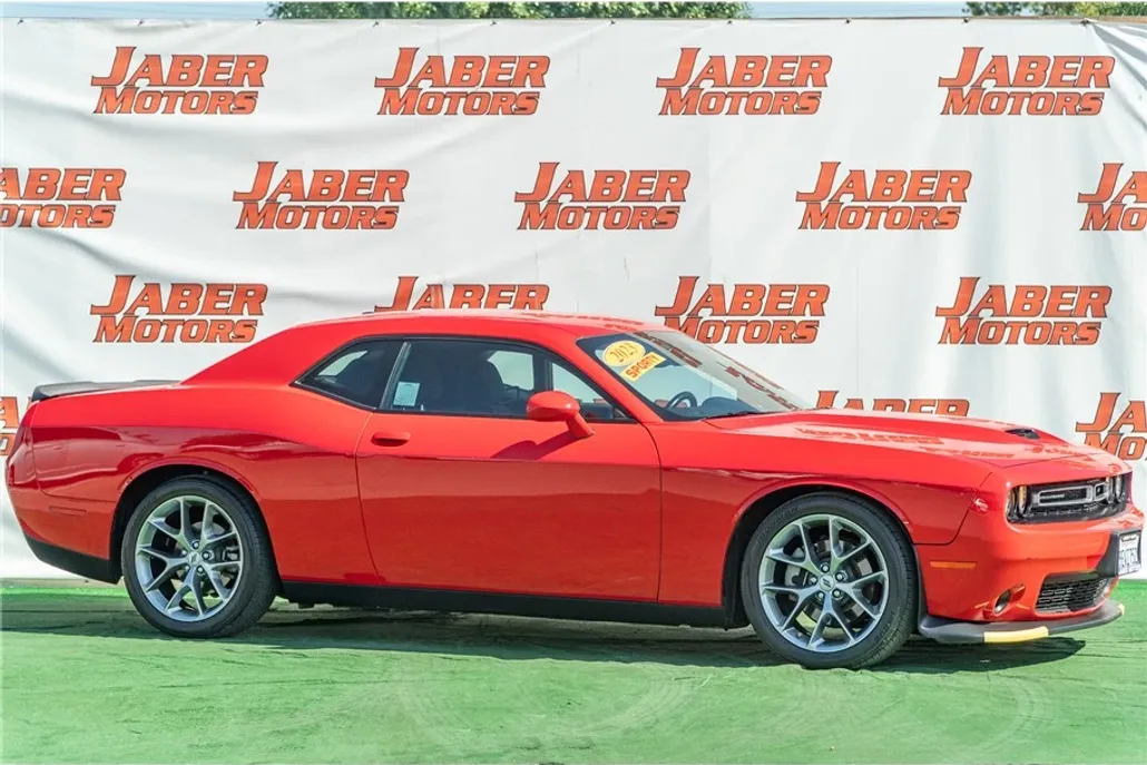 2023 Dodge Challenger GT photo 1