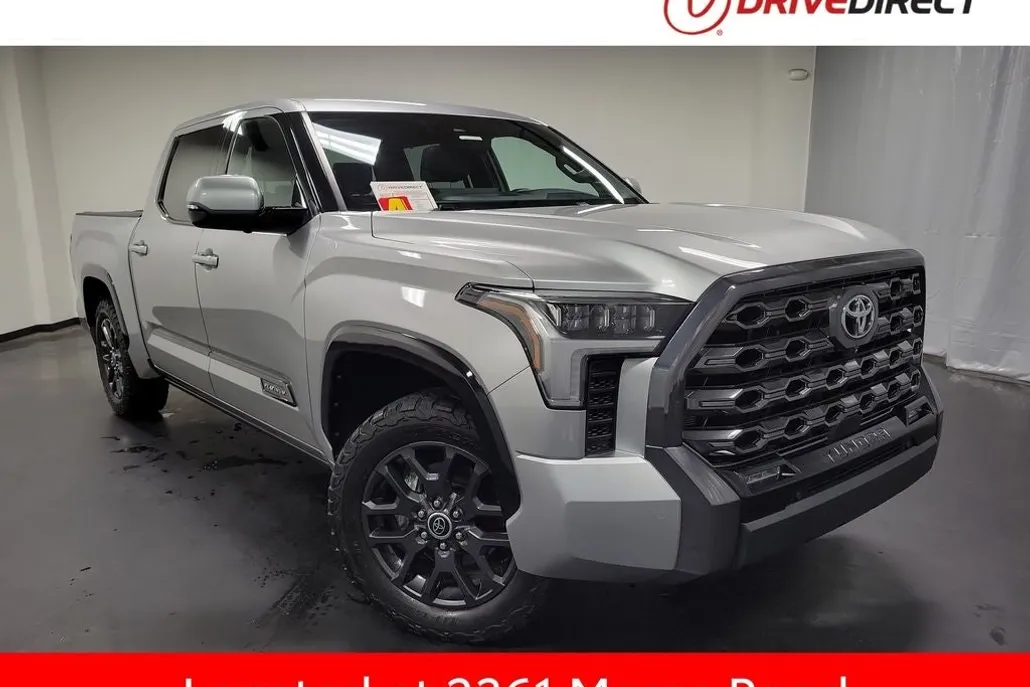 2023 Toyota Tundra Platinum photo 1