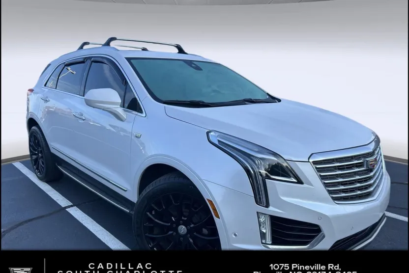 2017 Cadillac XT5 Platinum photo 1