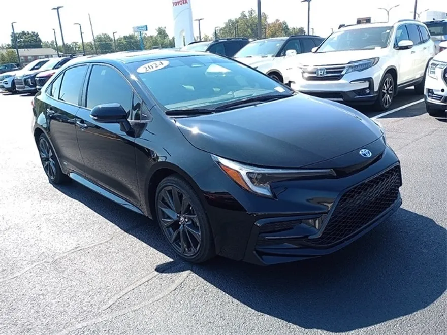 2024 Toyota Corolla Hybrid SE photo 1