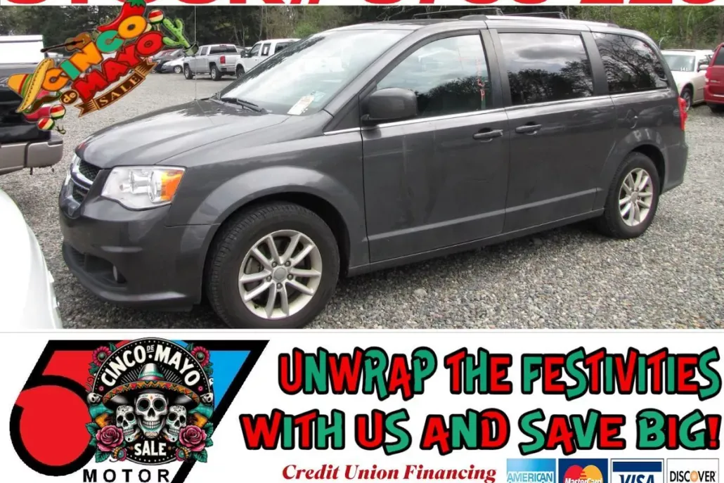 2018 Dodge Grand Caravan SXT photo 1
