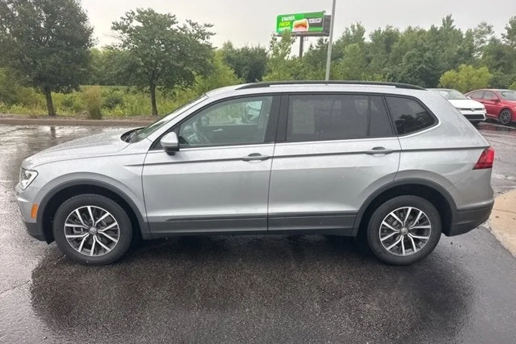 2021 Volkswagen Tiguan S photo 1