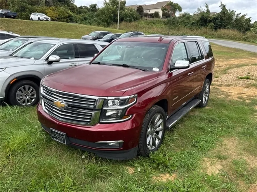 2017 Chevrolet Tahoe Premier photo 1