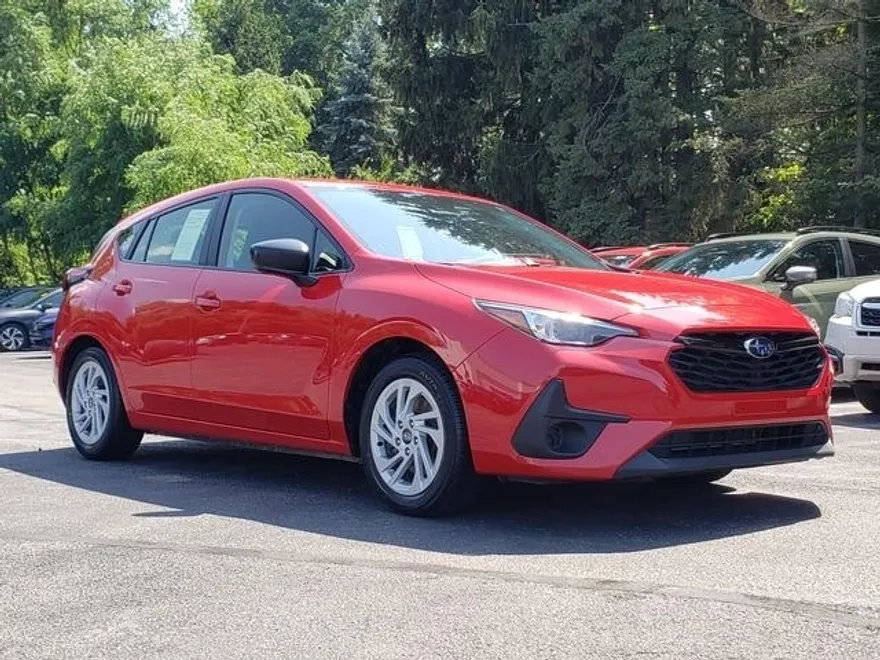 2024 Subaru Impreza Base photo 1