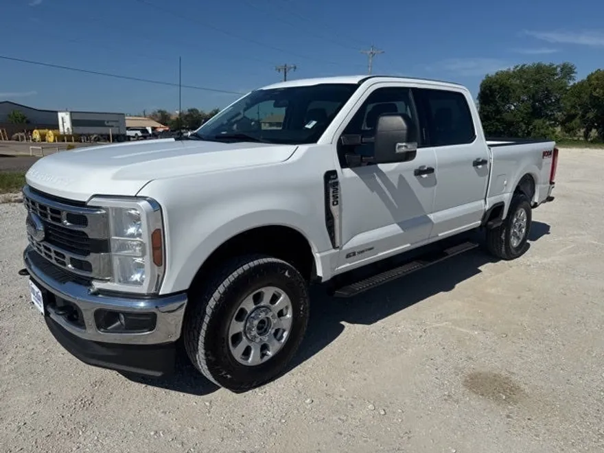 2024 Ford F-250 photo 1