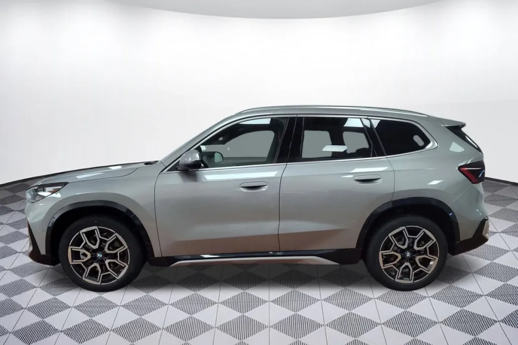 2025 Bmw X1 XDrive28i photo 1