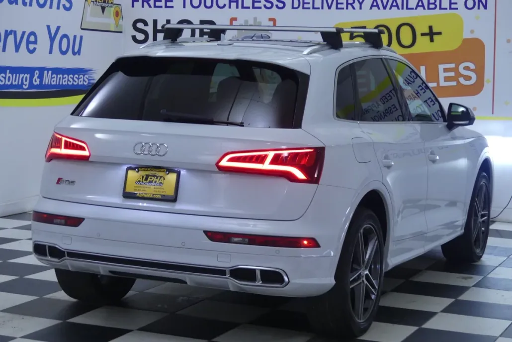 2020 Audi SQ5 Premium Plus photo 1