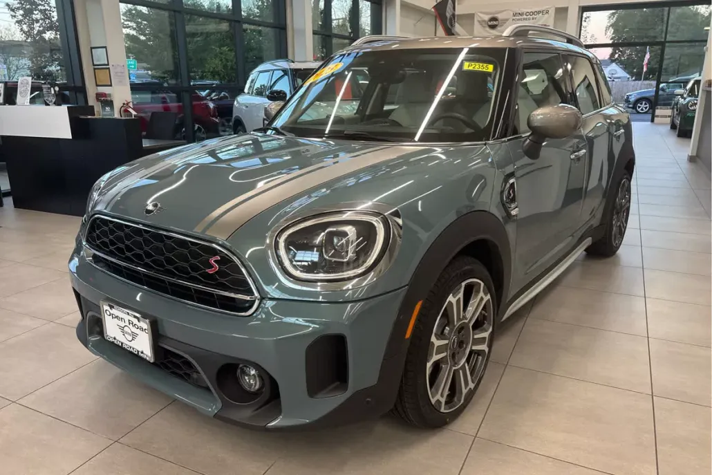 2023 Mini Countryman S photo 1