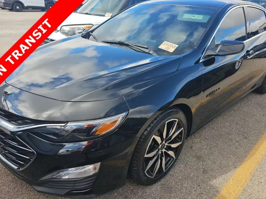 2023 Chevrolet Malibu RS photo 1