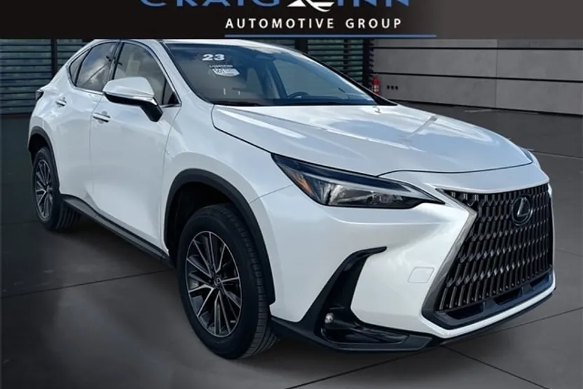 2023 Lexus NX 250 photo 1