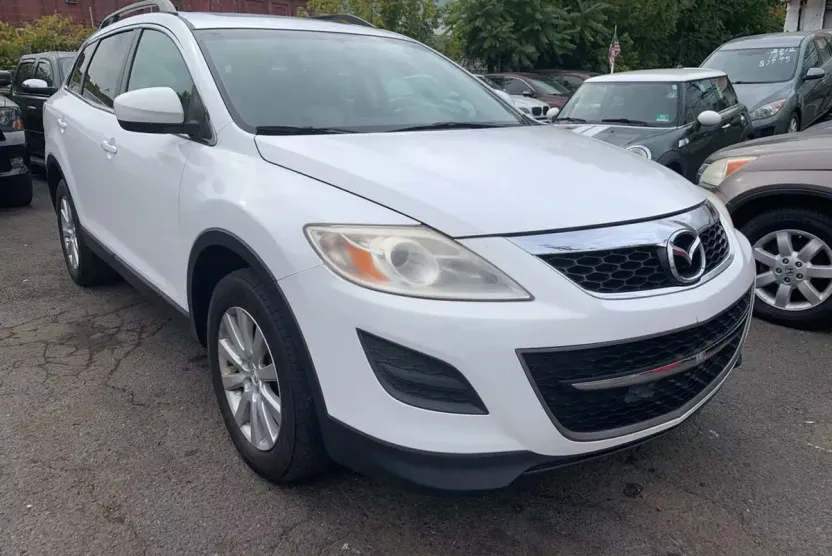 2010 Mazda CX-9 Touring Sport photo 1