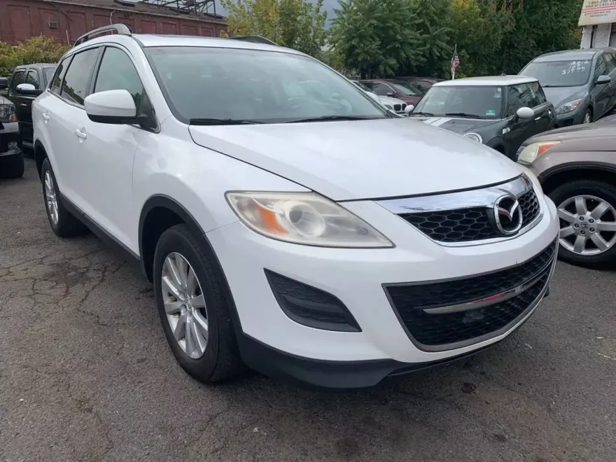 2010 Mazda CX-9 Touring Sport photo 1