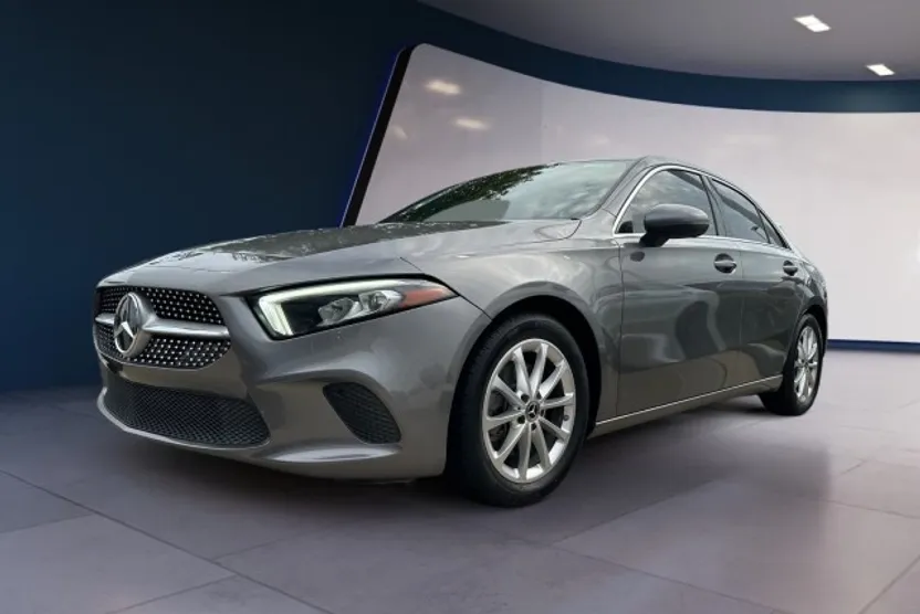 2021 Mercedes Benz A 220 4MATIC photo 1