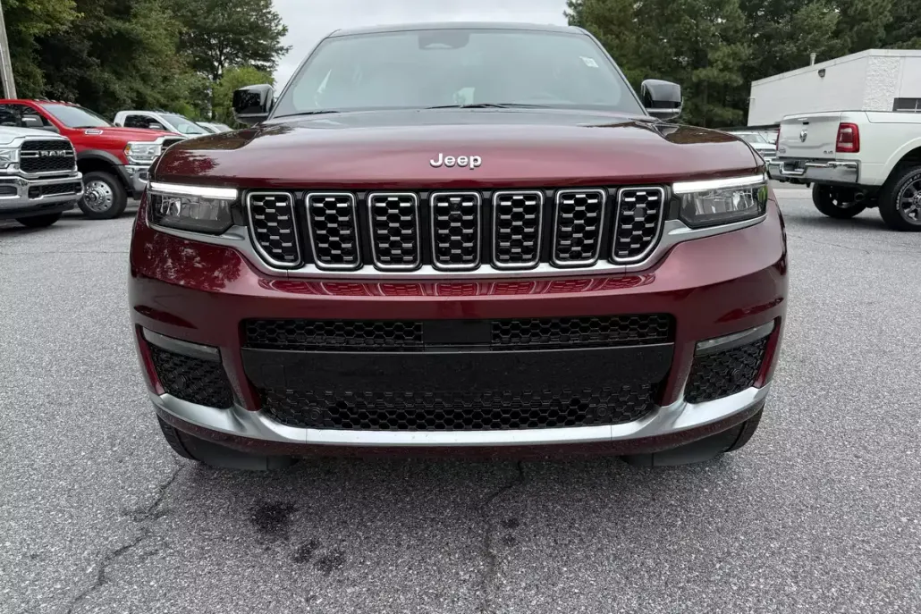 2025 Jeep Grand Cherokee L Summit Reserve photo 1