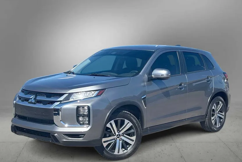 2021 Mitsubishi Outlander Sport SE photo 1