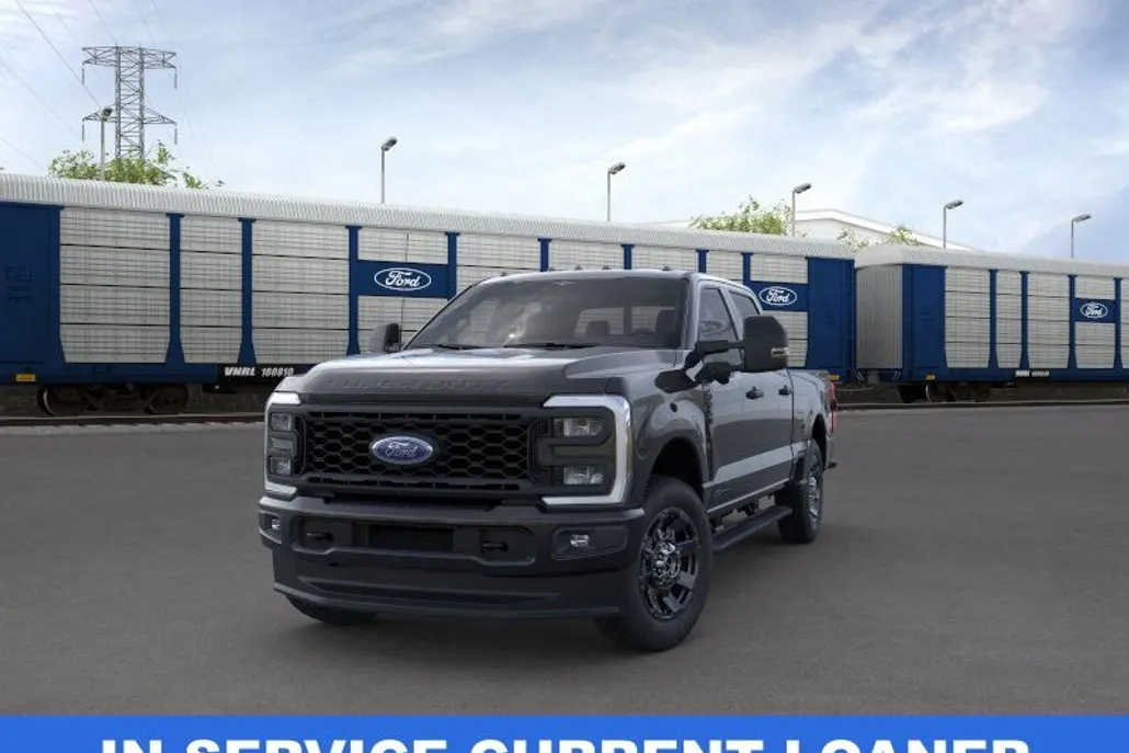2025 Ford F-250 photo 1