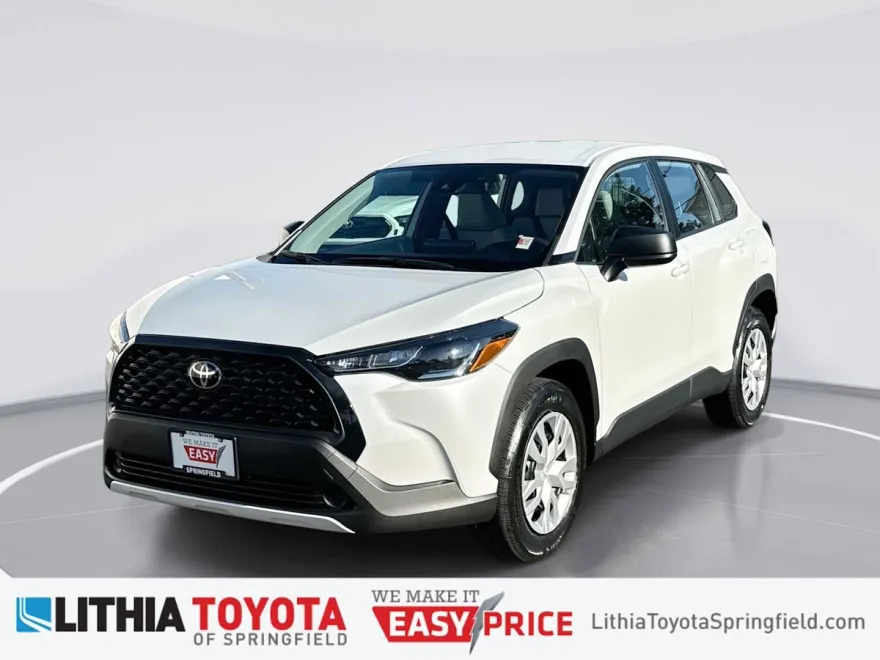 2022 Toyota Corolla Cross L photo 1
