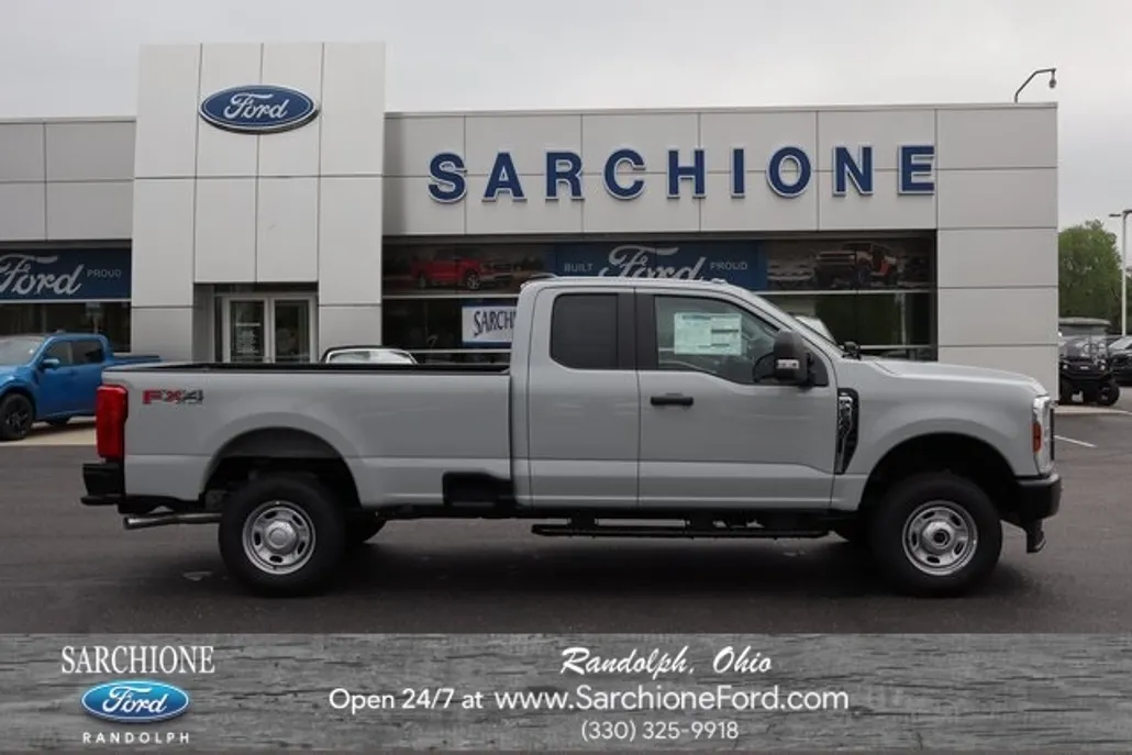 2025 Ford F-250 photo 1