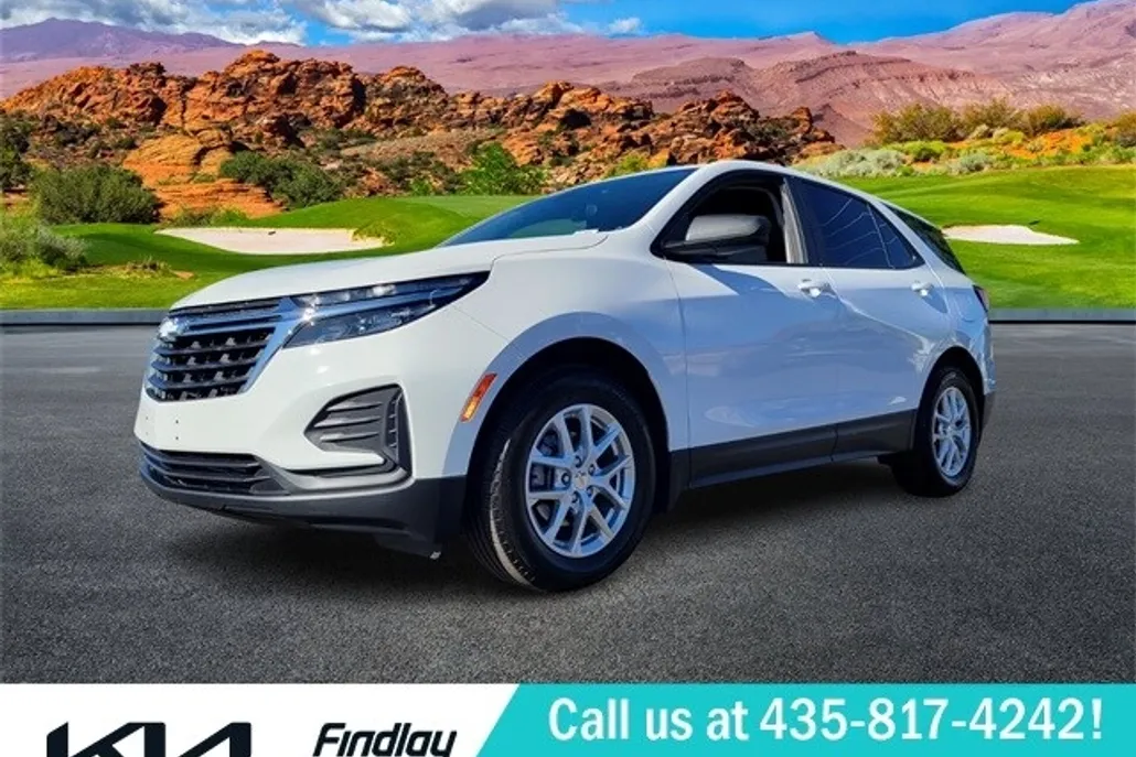 2024 Chevrolet Equinox LS photo 1