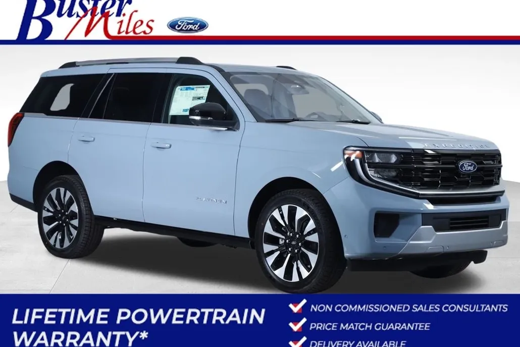 2025 Ford Expedition Platinum photo 1
