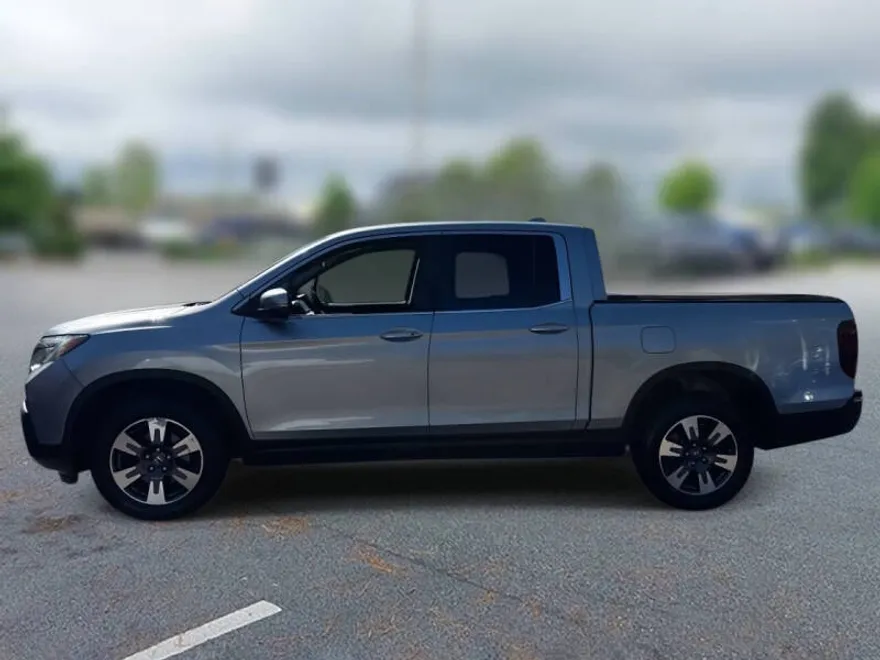 2017 Honda Ridgeline RTL photo 1