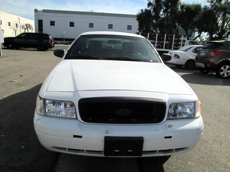 2011 Ford Crown Victoria Police Interceptor photo 1