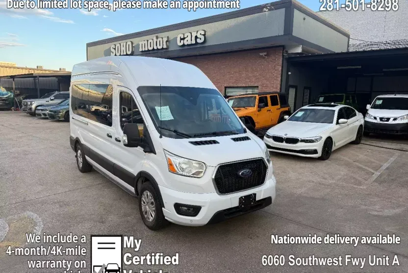 2022 Ford Transit Passenger XLT photo 1