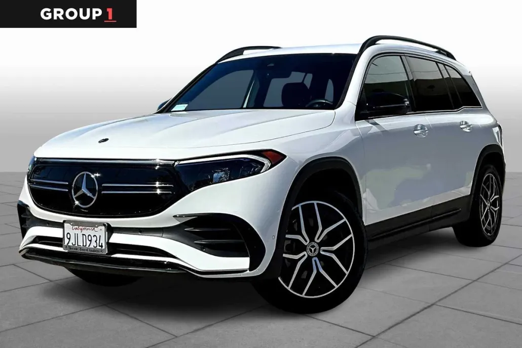 2023 Mercedes Benz EQB 300 4MATIC photo 1