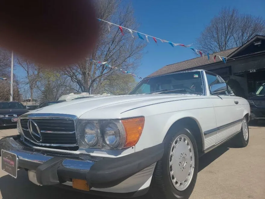 1986 Mercedes Benz 560 photo 1