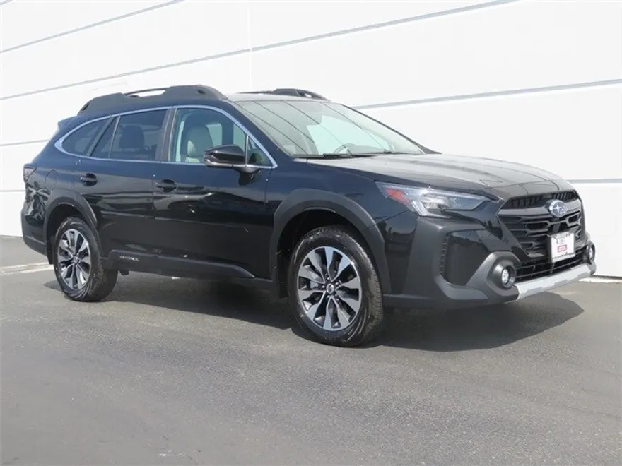 2025 Subaru Outback Limited photo 1