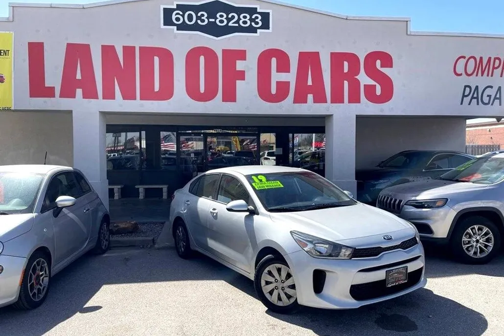 2019 Kia Rio LX photo 1