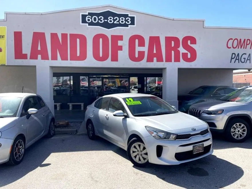 2019 Kia Rio LX photo 1