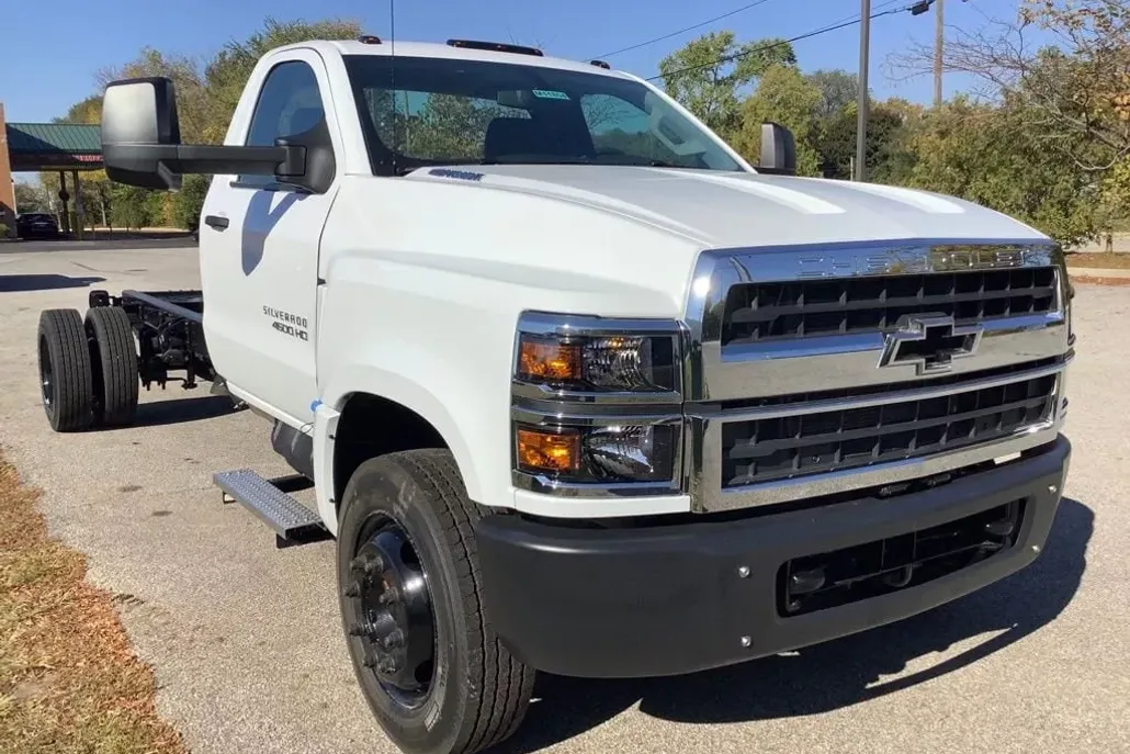 2024 Chevrolet Silverado 4500HD Work Truck photo 1