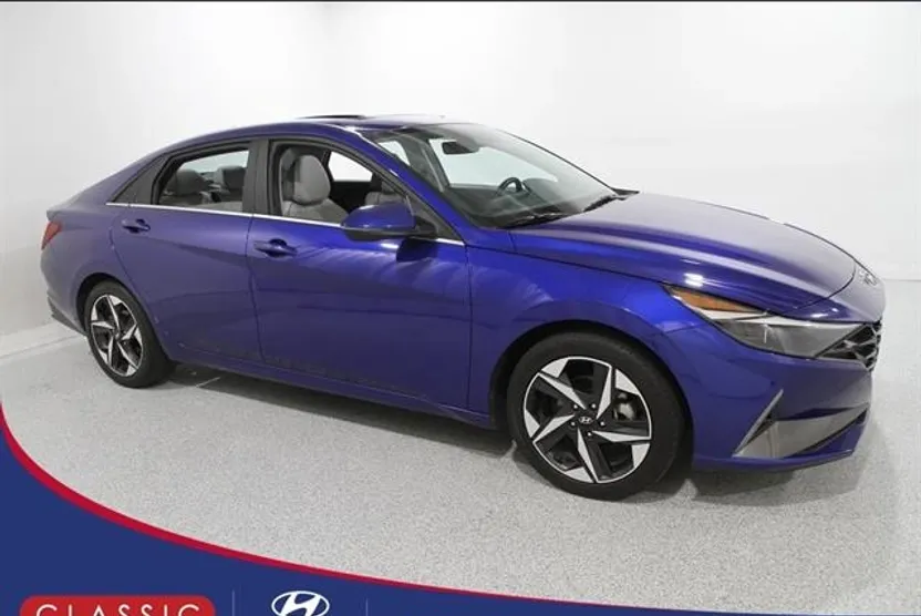 2023 Hyundai Elantra Limited photo 1