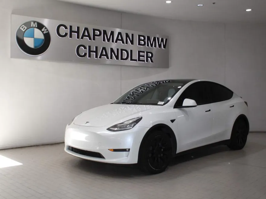 2021 Tesla Model Y Long Range photo 1
