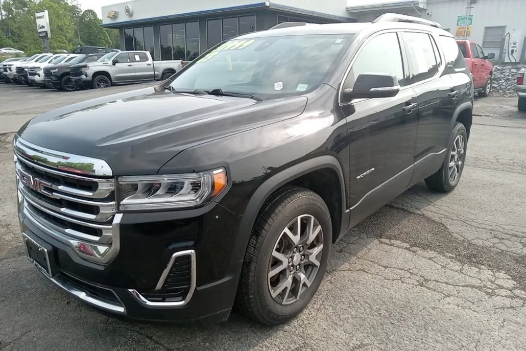 2023 Gmc Acadia SLE photo 1