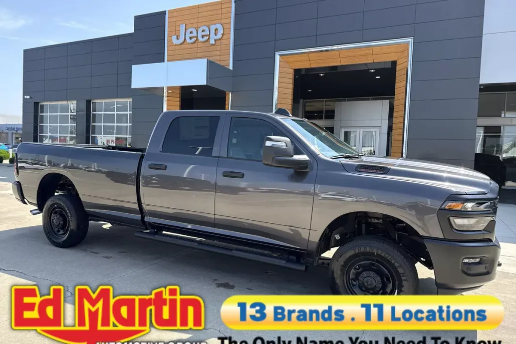 2025 Ram 2500 Tradesman photo 1