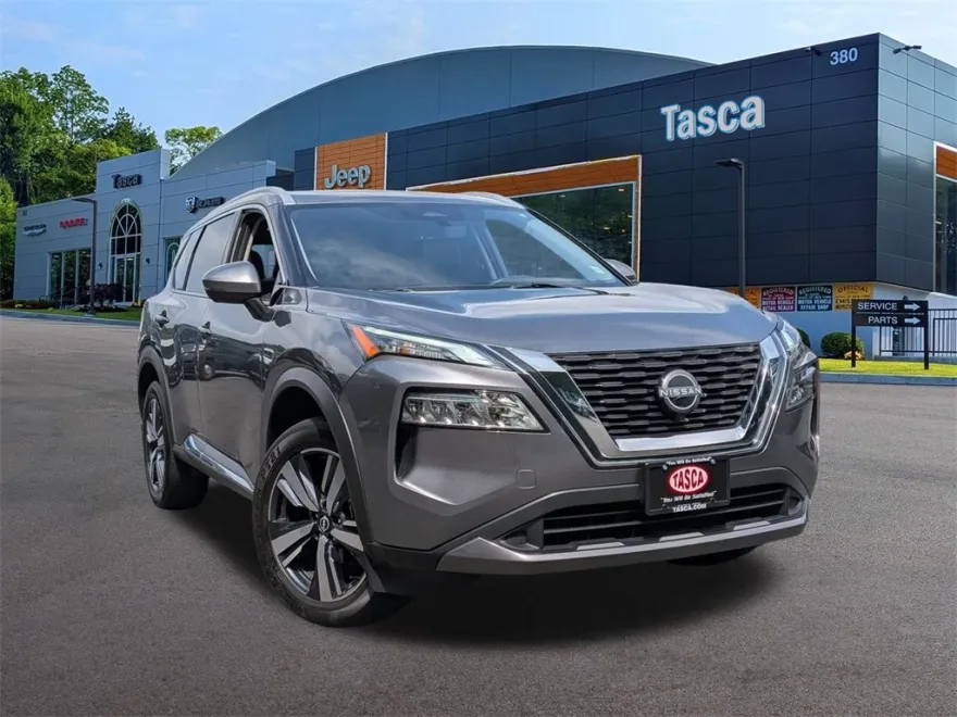 2023 Nissan Rogue SL photo 1