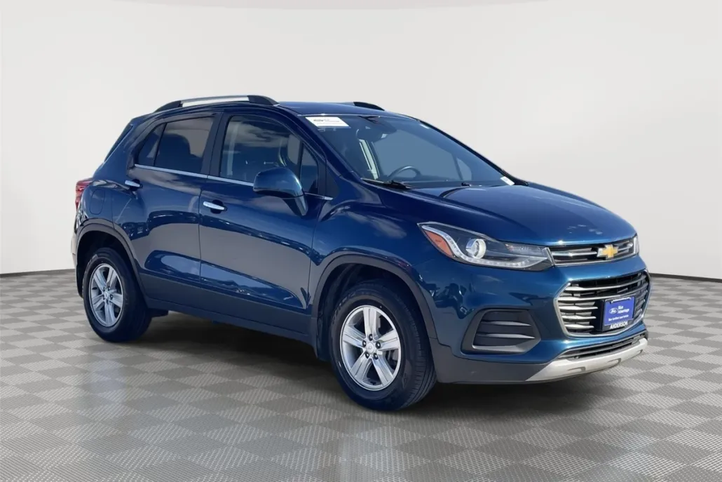 2020 Chevrolet Trax LT photo 1