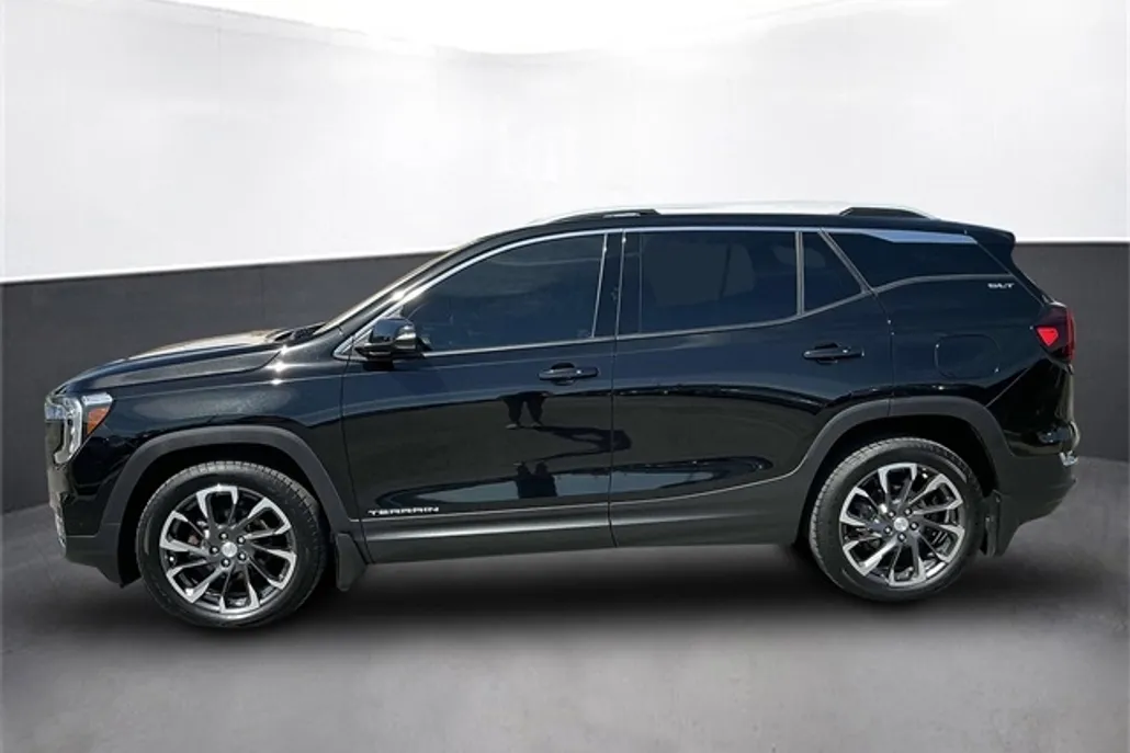 2022 Gmc Terrain SLT photo 1