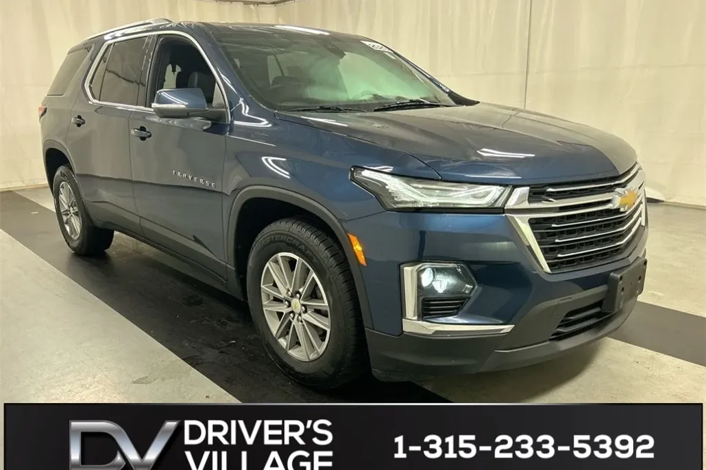 2023 Chevrolet Traverse Leather photo 1