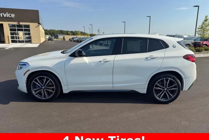2022 Bmw X2 M35i photo 1